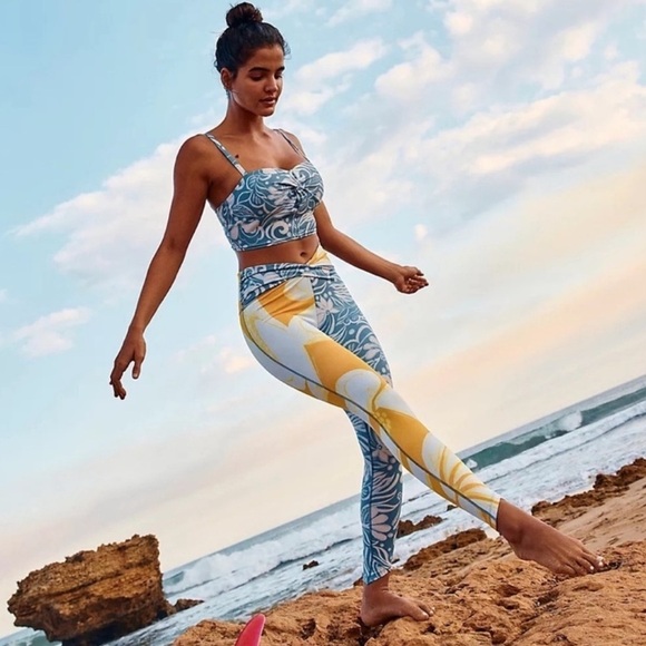 NWOT FP Movement Double Take Floral Combo Leggings - Picture 1 of 6
